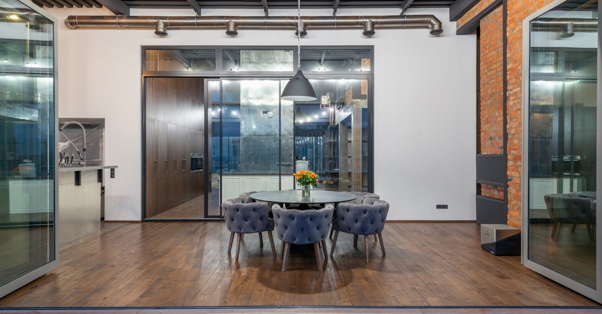 What is the 2/3 rule for living rooms?